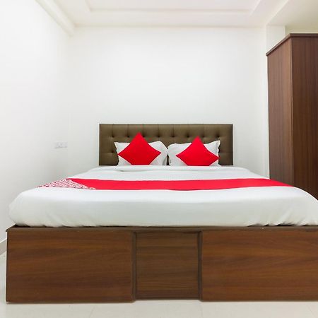 Super Hotel O Qualia Inn Kondapur Near Botanical Garden Hyderabad Exterior photo